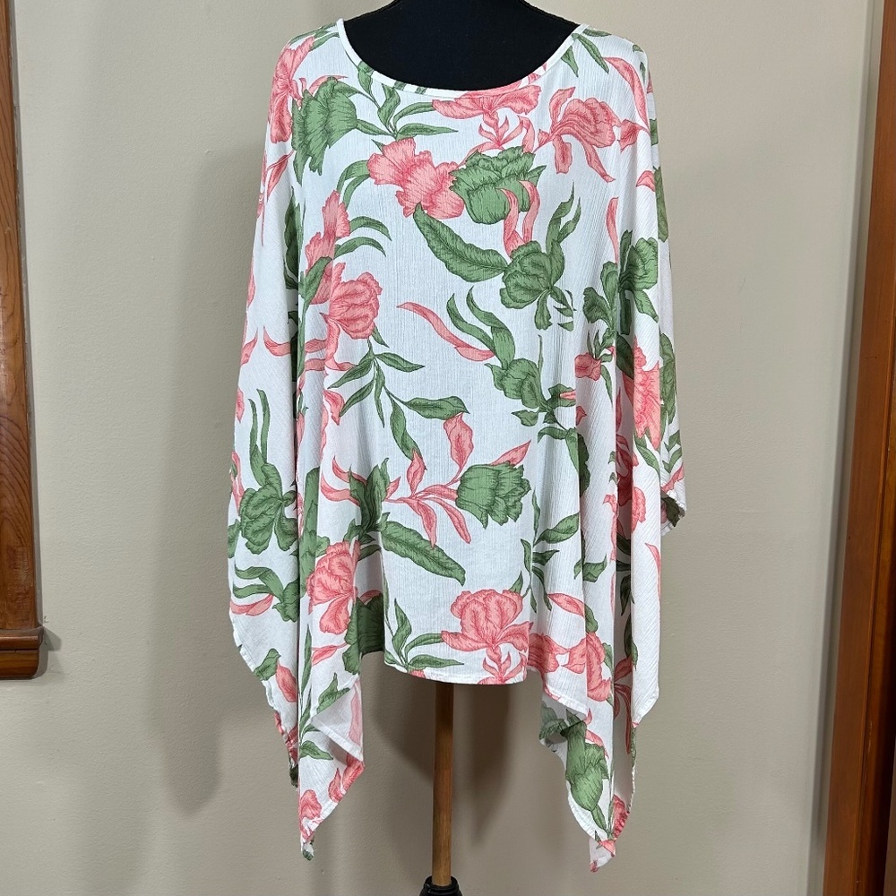 New York & Company Pink Floral Rayon Swim Cover-Up L/XL